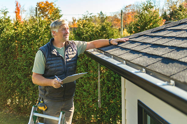 Professional Roofing technician working in East Wakefield, NH